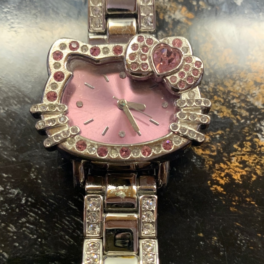 Sanrio Pink and Silver Hello Kitty Watch - Picture 3 of 6
